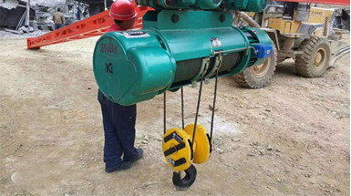 起重機機電缺相運轉變亂的防備